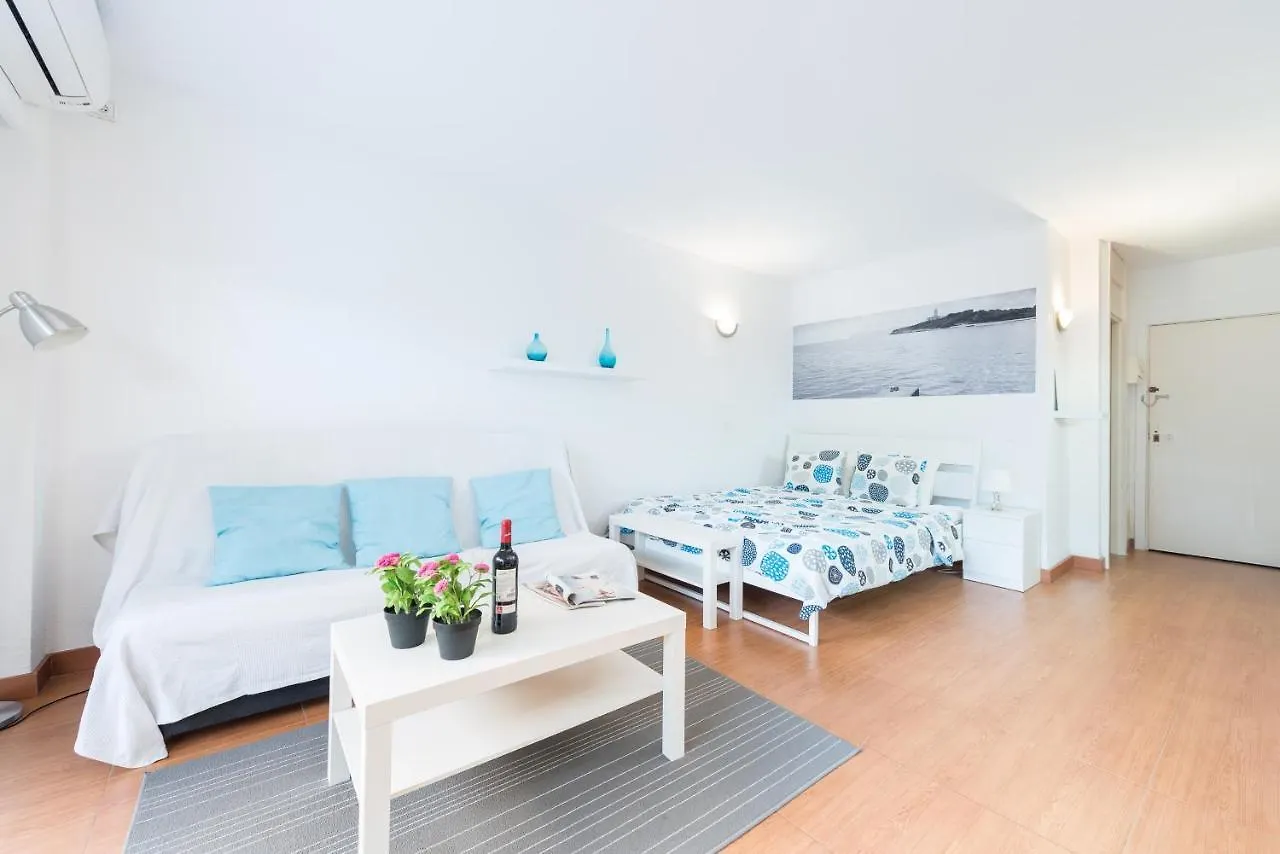 Nice Studio In Siesta 2 In Puerto Alcudia 3 contacts